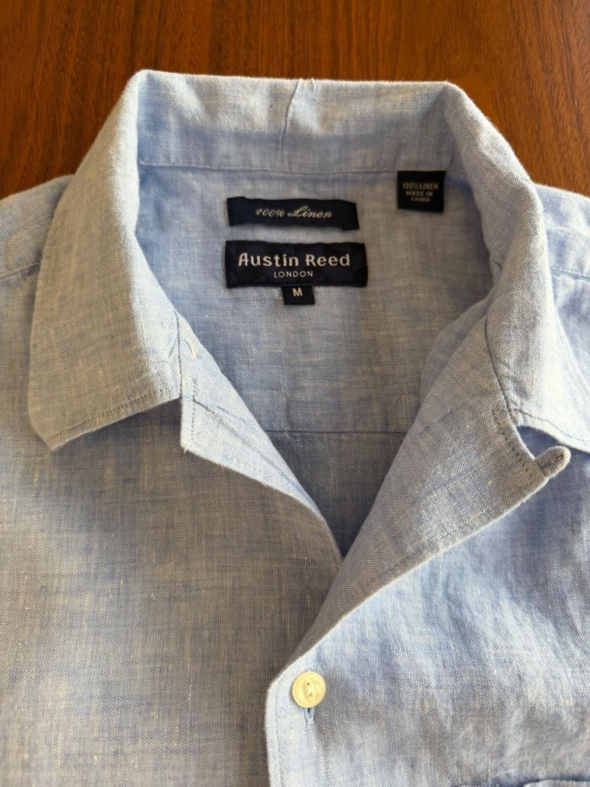Austin Reed London Light Blue 100% Linen Short Sleeve Button Down Shirt Size M