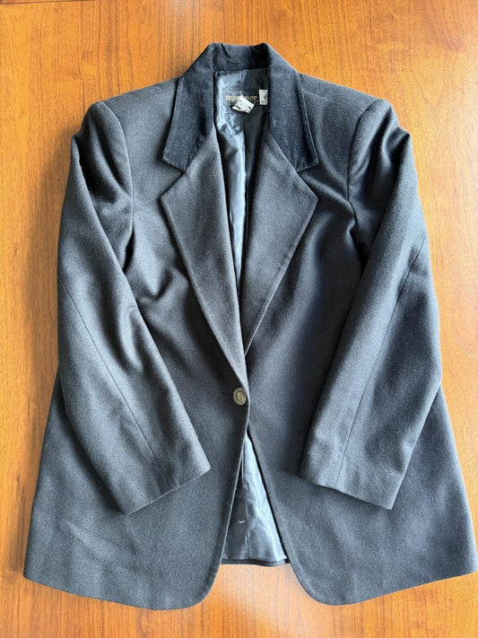 Vintage Requirements 100% Wool Blazer with Velvet Collar Black - Size 12