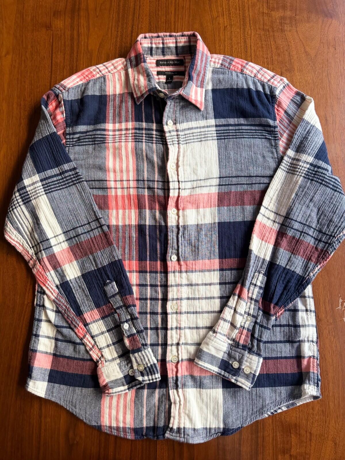 Banana Republic Men's Untucked Slim Fit Plaid Button-Down Shirt Size L