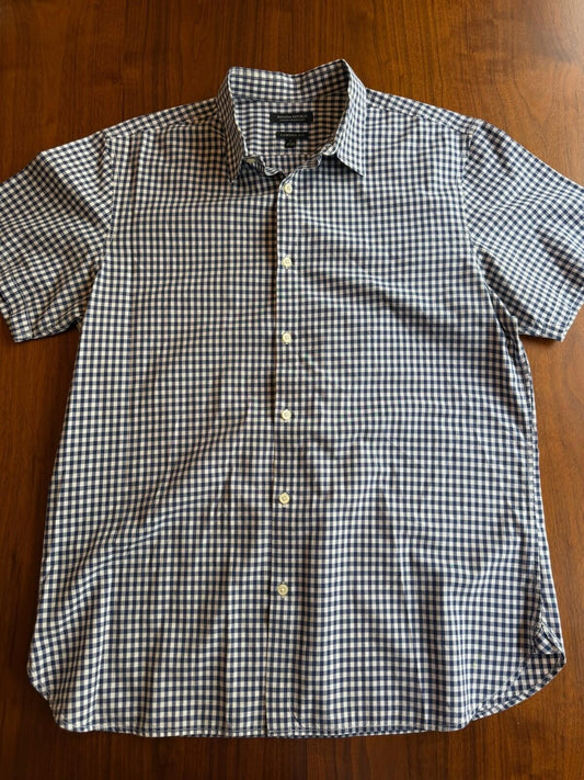 Banana Republic Camden fit Custom Short Sleeve Gingham Button-Down - Size L