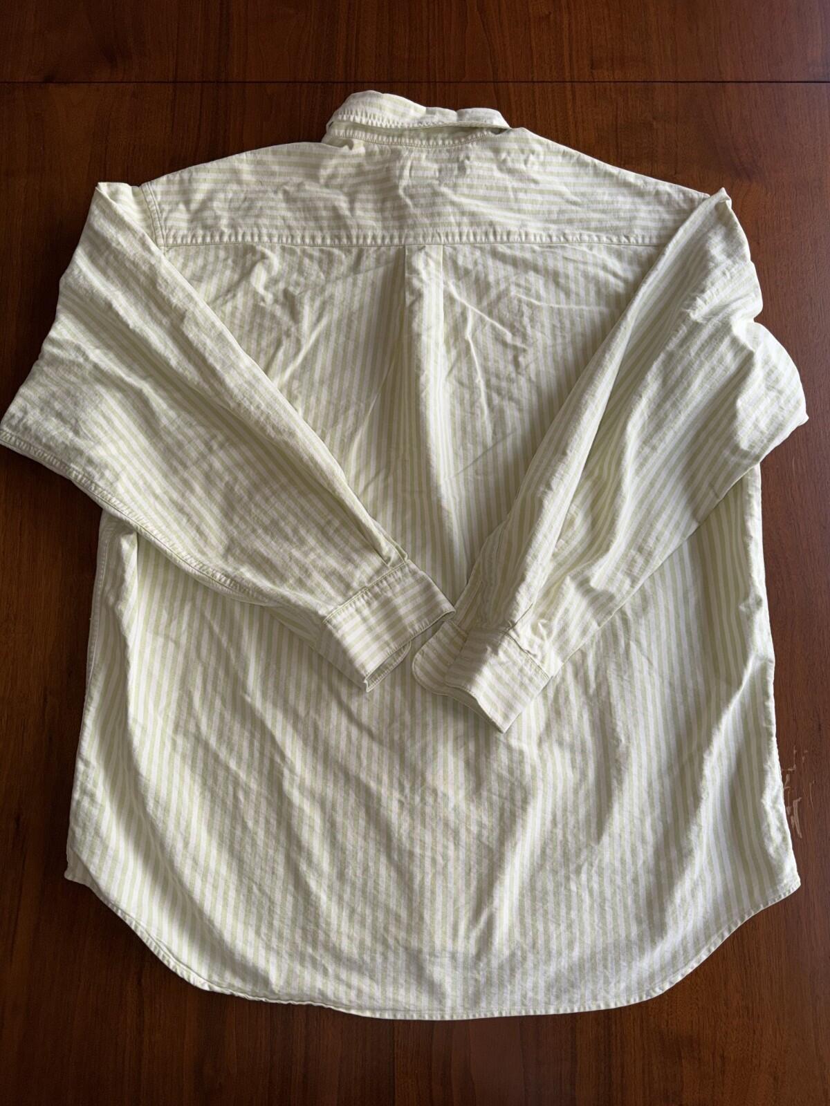 Banana Republic Men's 90s Green Striped Oxford Button Down - Size L