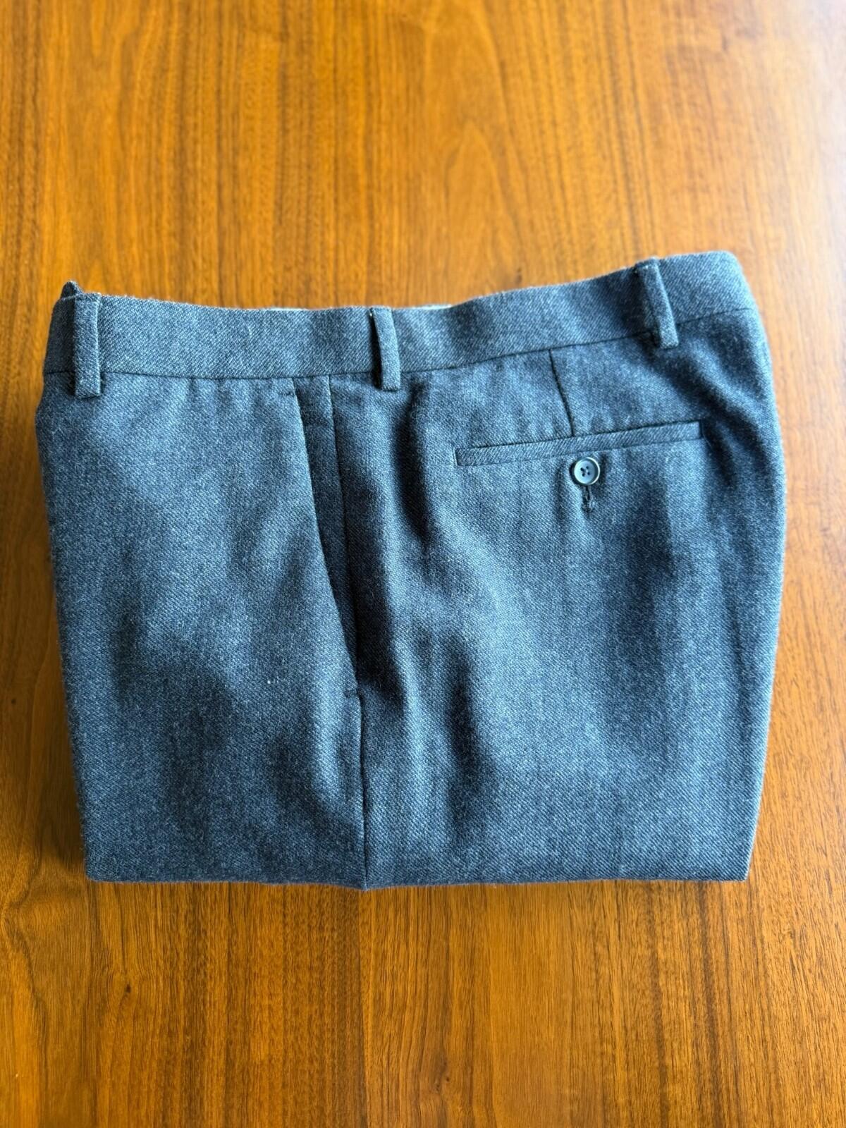 Banana Republic Men's Tailored Fit Wool Blend Dress Pants Charcoal Grey - 33x34