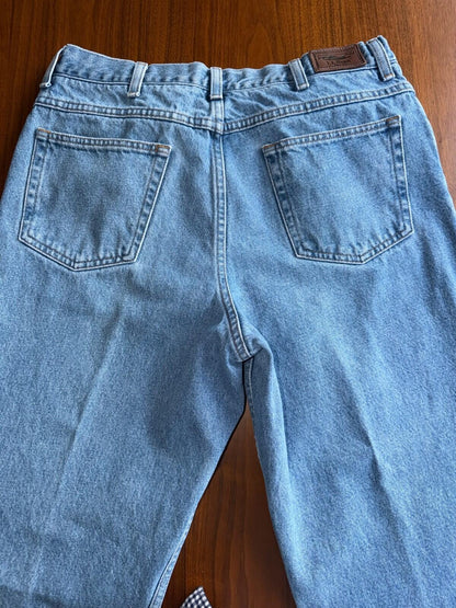L.L.Bean Men's Comfort Waist Light Wash Denim Jeans - Size 34x30