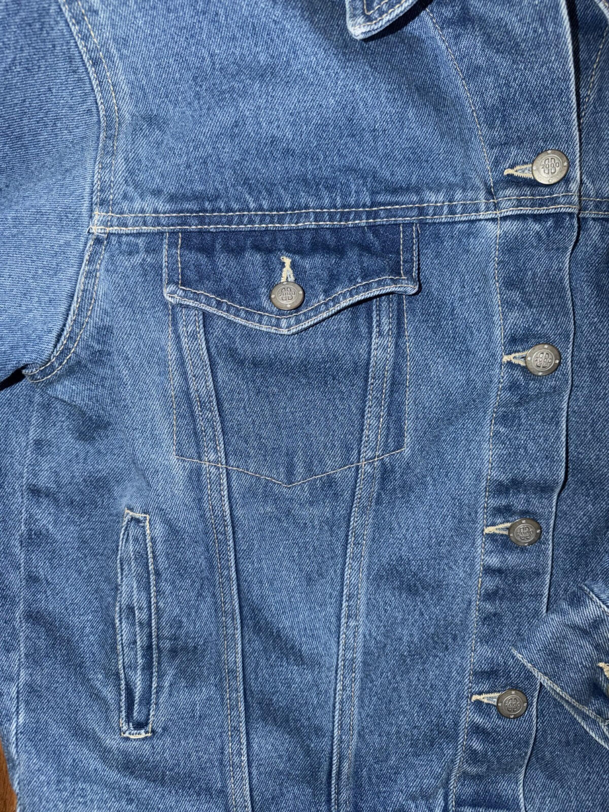 Vintage Bill Blass Women's Medium Wash Denim Jacket - Size M