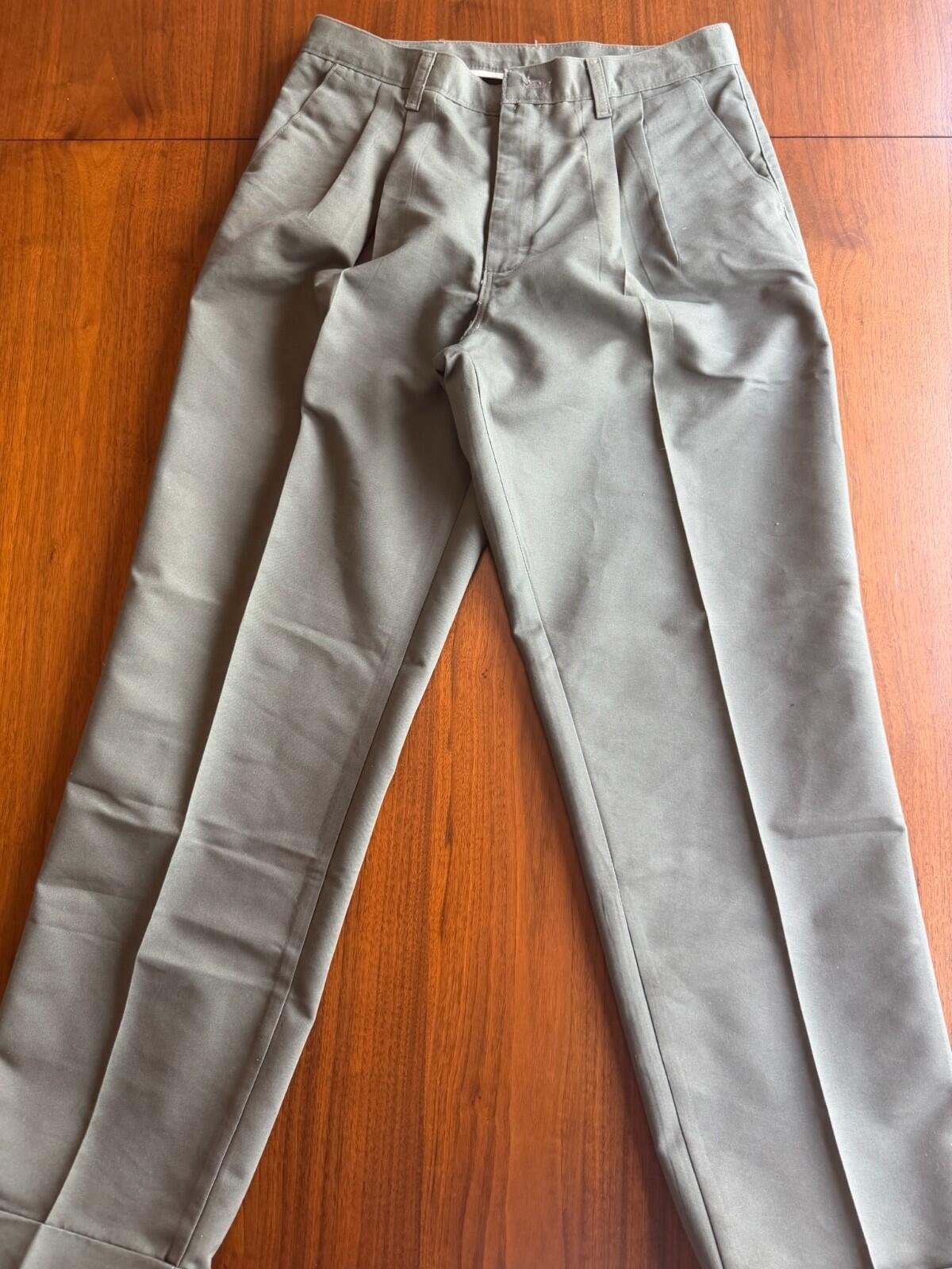 Lee Men's Pleated Front Chino Pants Khaki Green -  34W x 32L