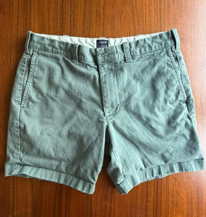 J.Crew Men's Flex Sage Green 7" Inseam Shorts - Size 31