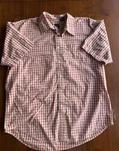 Gap Men's 00s Red Plaid Short-Sleeve Button-Down - Size L